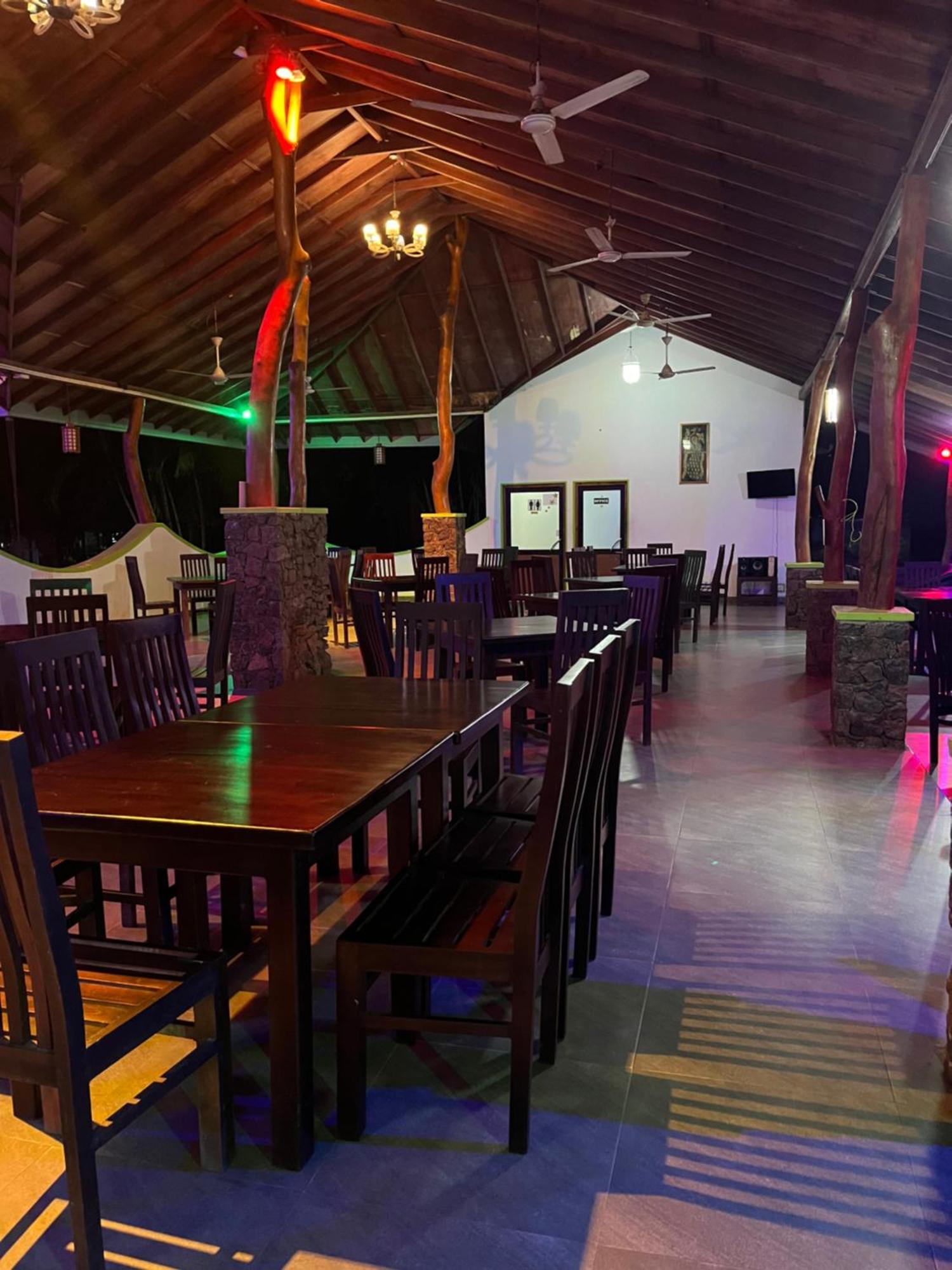 Royal Green Garden - Puttalam Luaran gambar