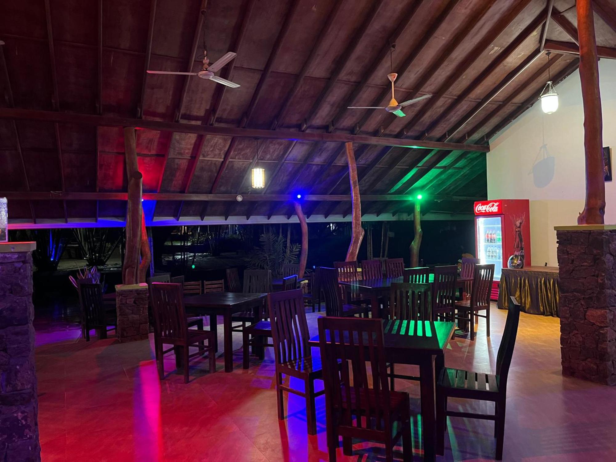 Royal Green Garden - Puttalam Luaran gambar
