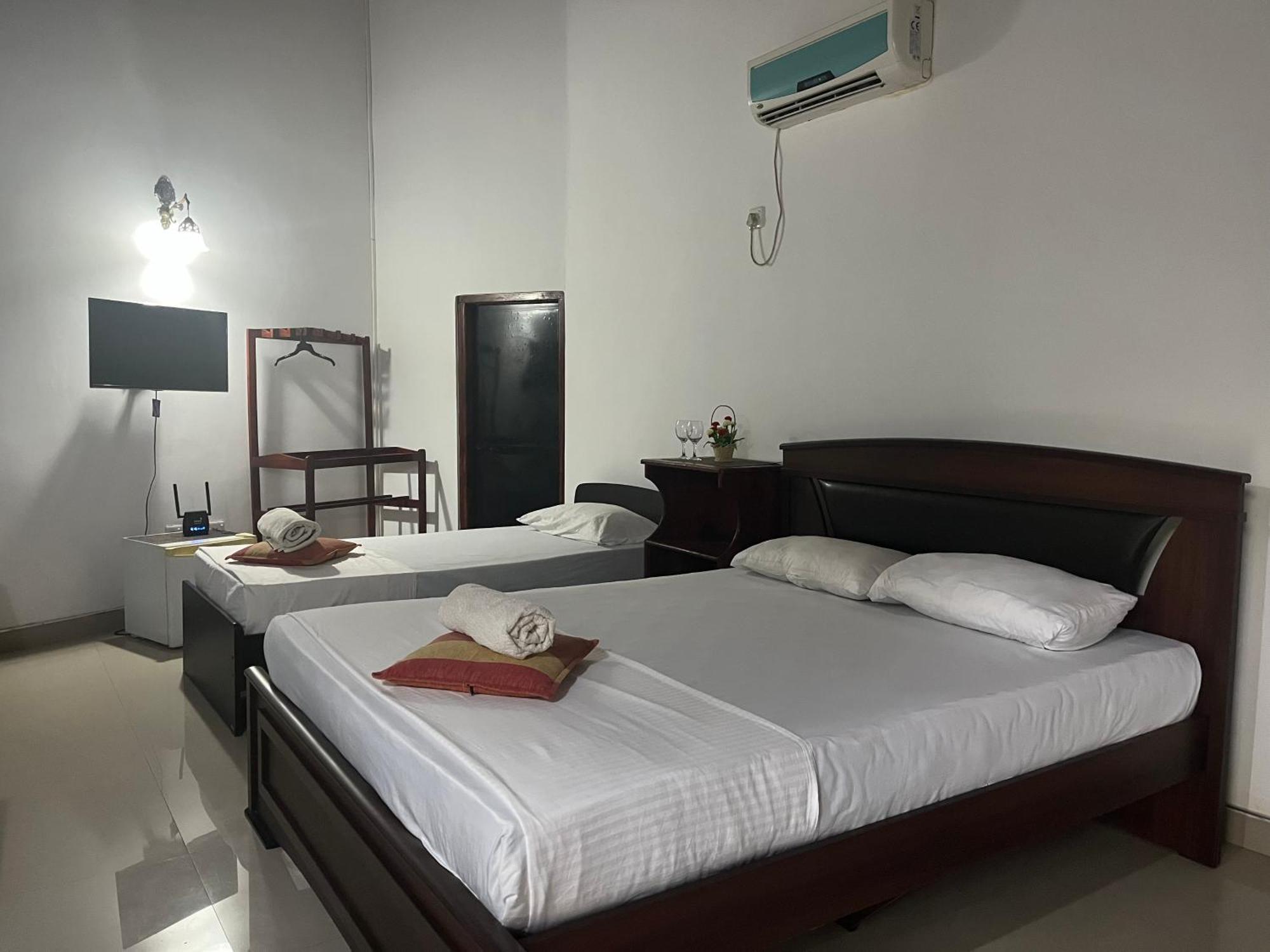 Royal Green Garden - Puttalam Luaran gambar