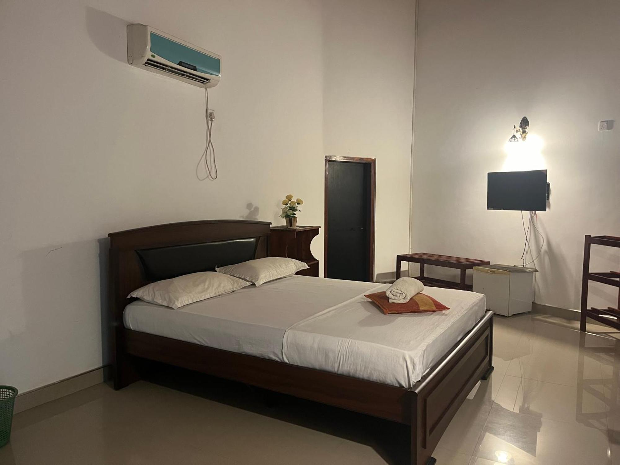 Royal Green Garden - Puttalam Luaran gambar