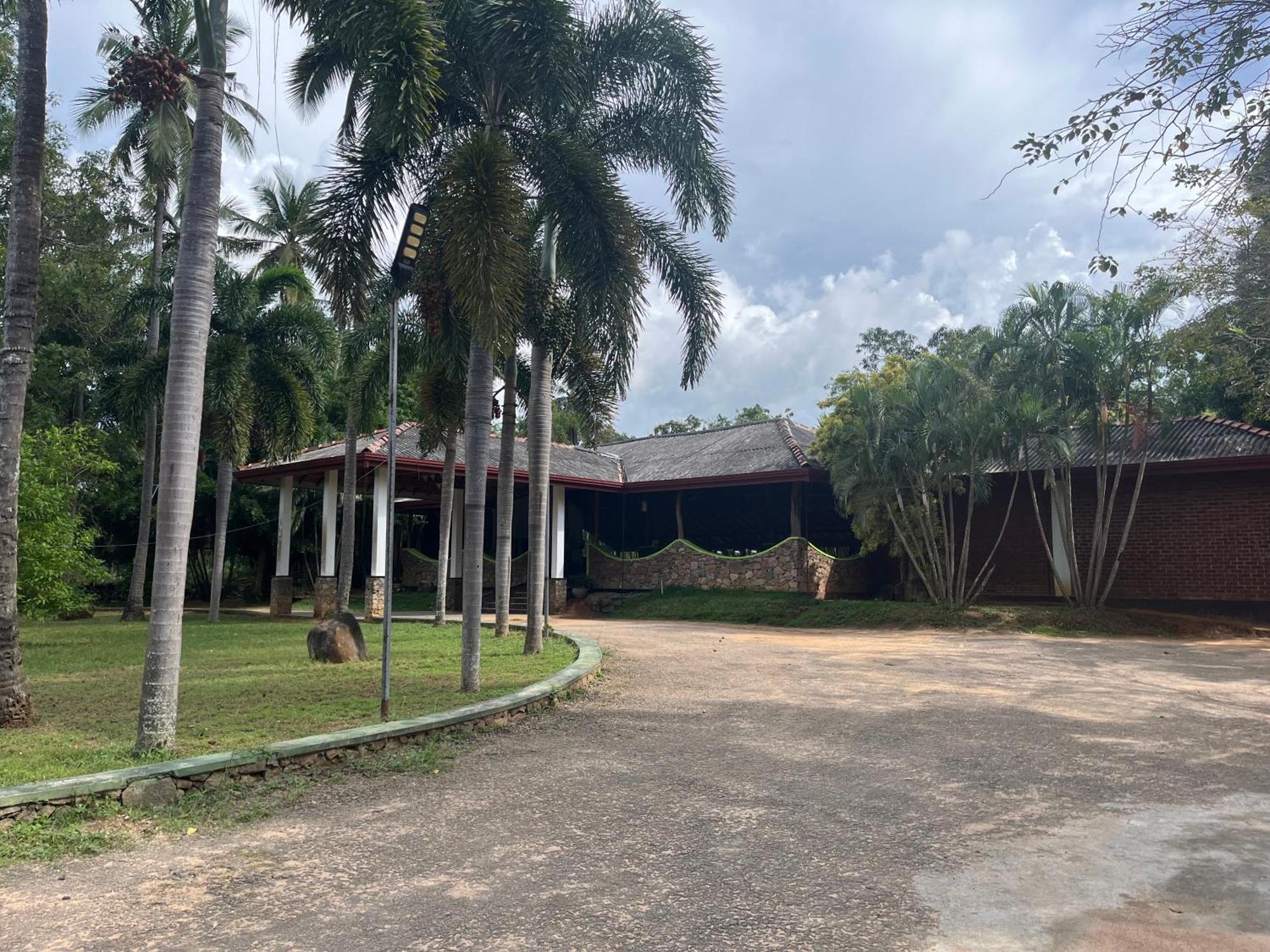 Royal Green Garden - Puttalam Luaran gambar