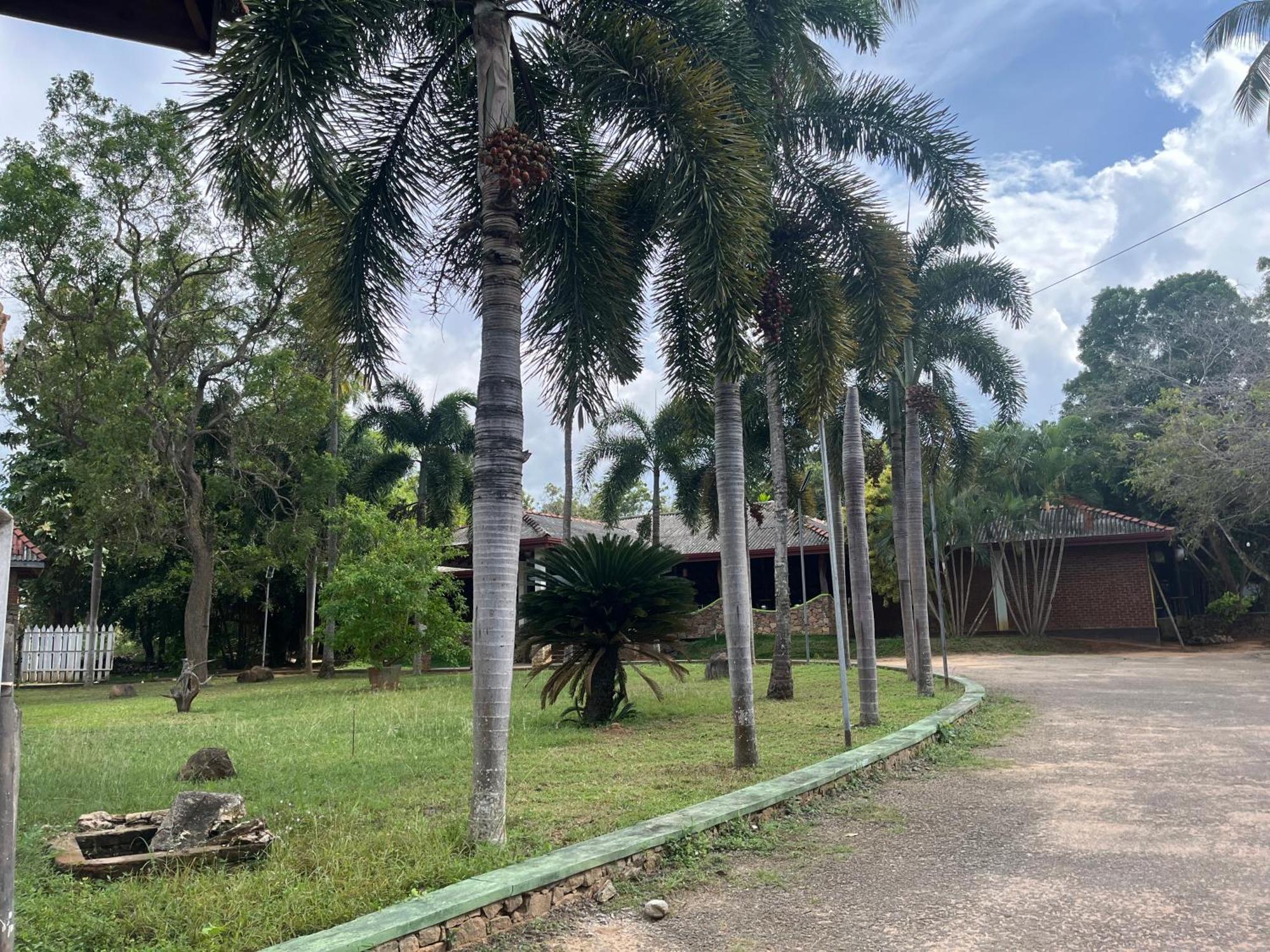 Royal Green Garden - Puttalam Luaran gambar